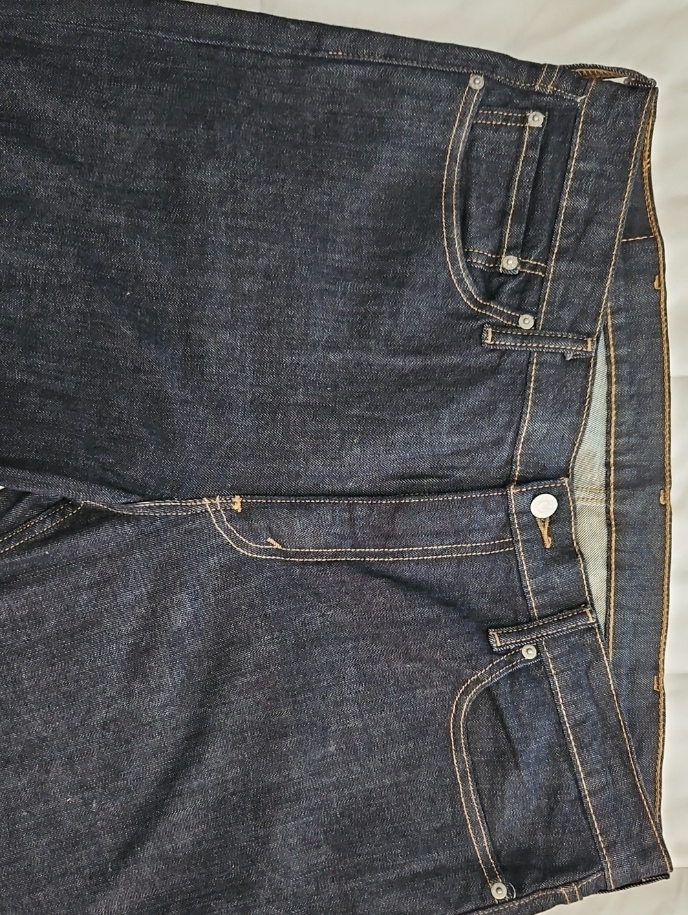 Levi's Indigo Straight Jeans with Contrast Stitching
